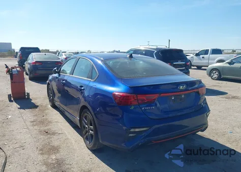 2021 Kia Forte Gt-Line из США, поврежденный, VIN 3KPF34AD3ME330643